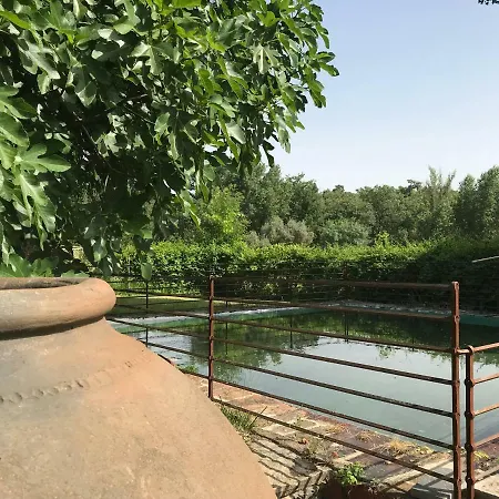 Casa rural Cortijo Chacón *